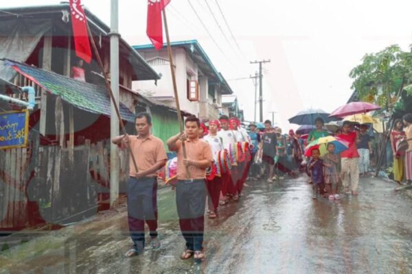 စစ်သင်တန်းတက်ဖို့ သွားတဲ့ ရခိုင်လူငယ်တွေ ပလက်ဝ ရောက်ရှိ။