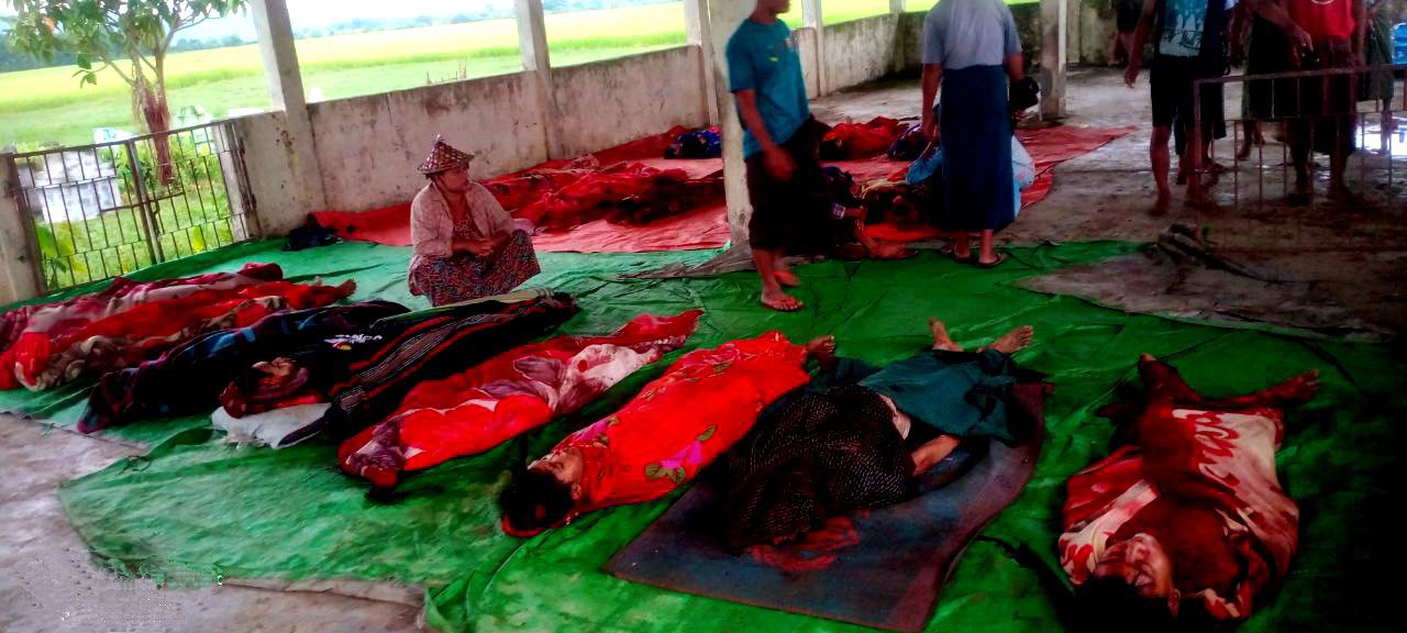 ကျောက်တော်က ပညာပန်းခင်း အထက်တန်းကျောင်းကို လေကြောင်း က တိုက်ခိုက် ၊ ကျောင်းသား ကျောင်းသူ ၁၈ ဦး သေဆုံးရ